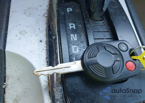 2010 Mercury Milan Premier z USA, uszkodzony, nr VIN 3MEHM0JA9AR617136